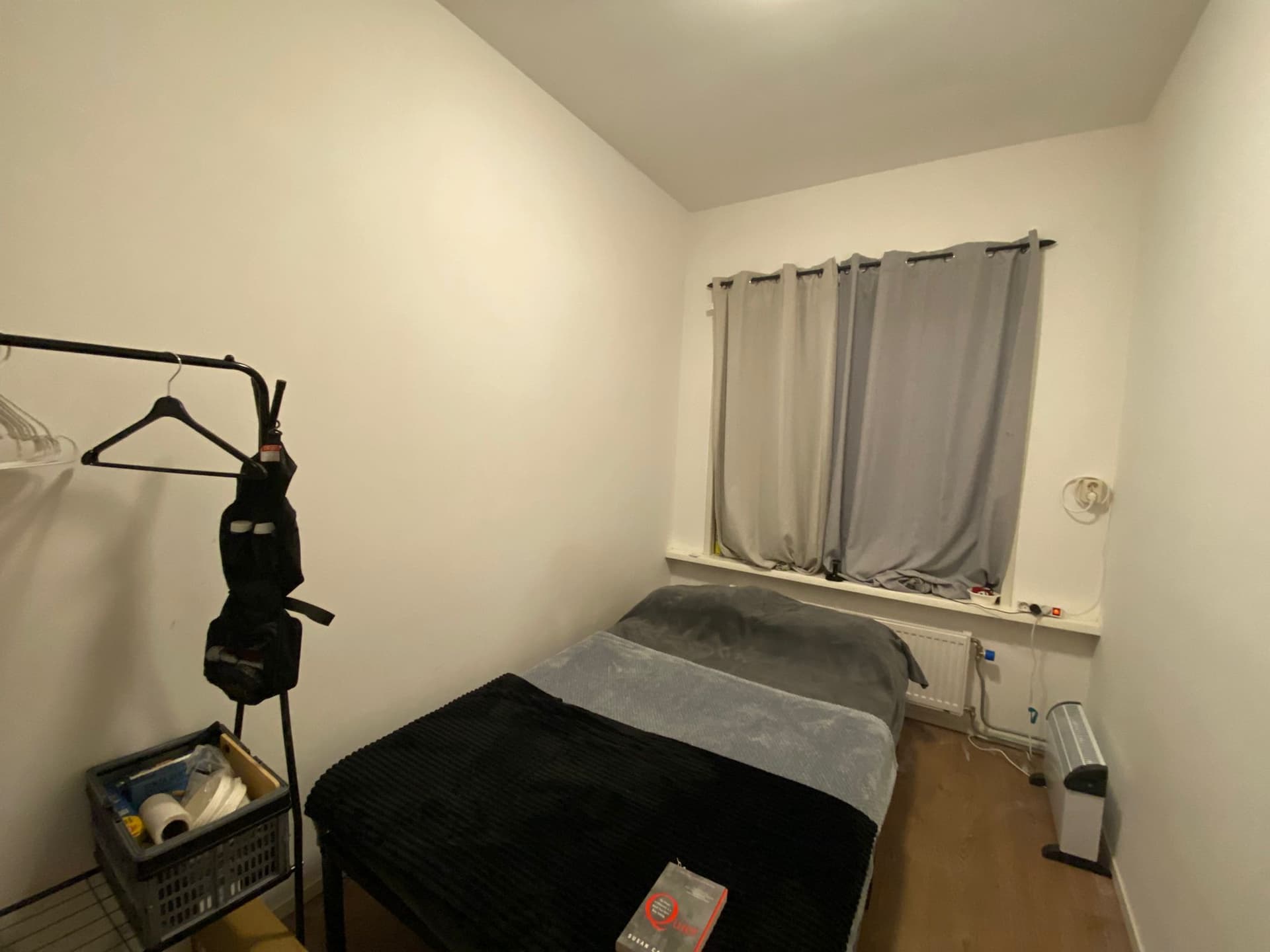 Convenient Private Rooms in Shared Apartments for All Stays